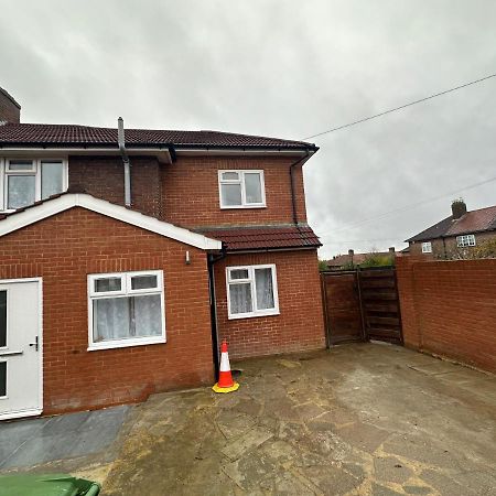 Keedonwood Road Bromley, Rooms With Free Wifi Extérieur photo