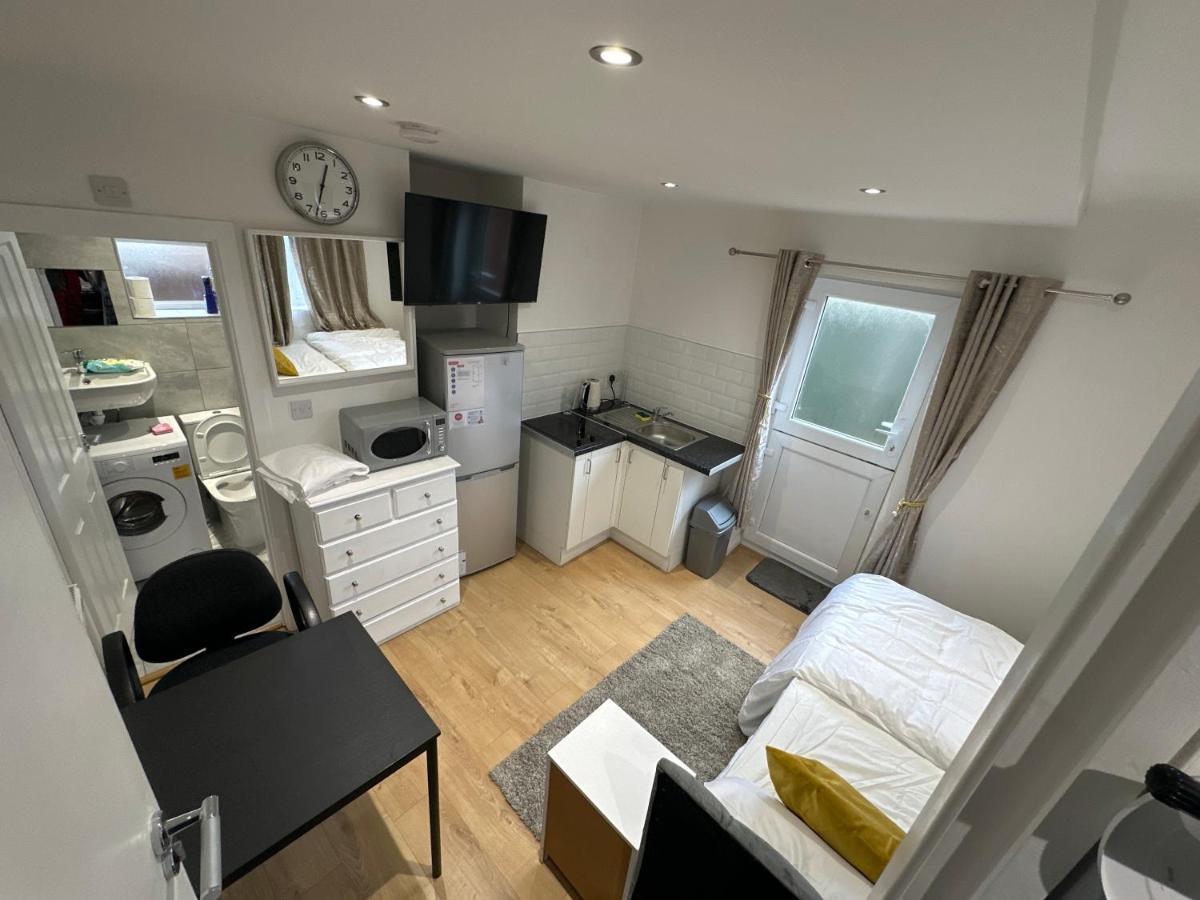 Keedonwood Road Bromley, Rooms With Free Wifi Extérieur photo