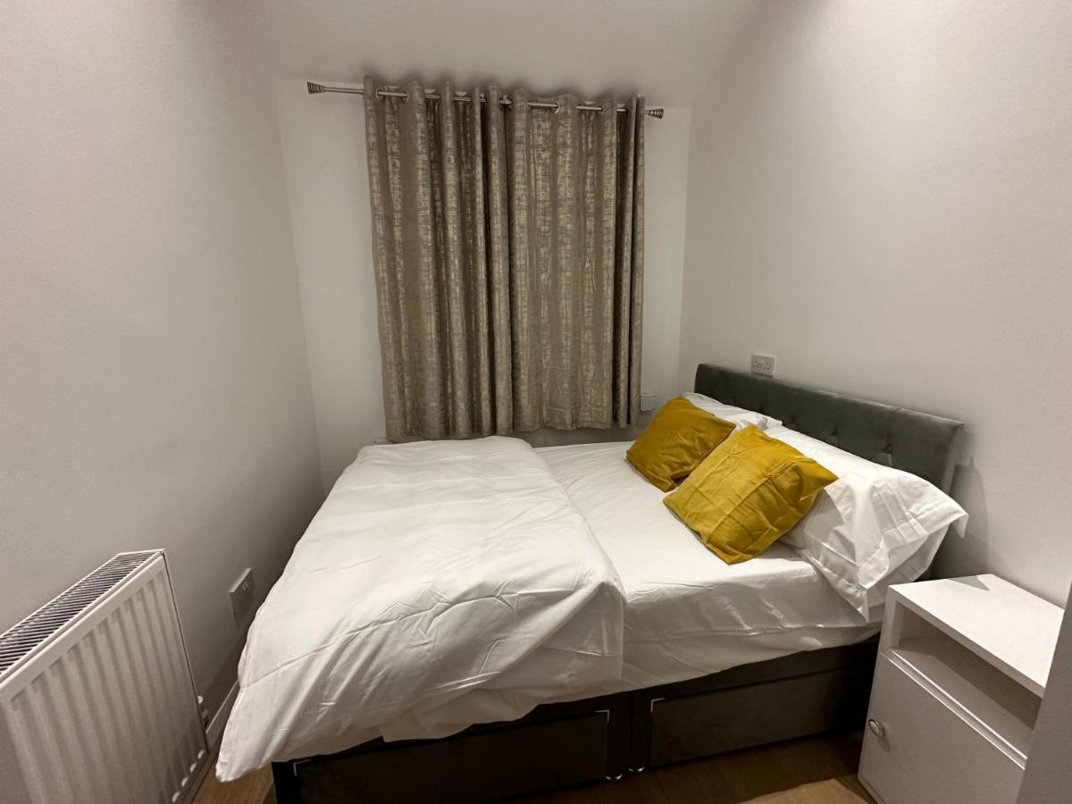 Keedonwood Road Bromley, Rooms With Free Wifi Extérieur photo