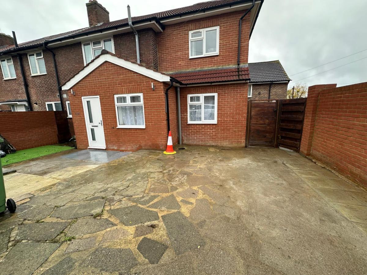 Keedonwood Road Bromley, Rooms With Free Wifi Extérieur photo